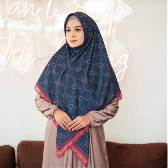 Mylady hijab syar'i navy mono jahit tepi