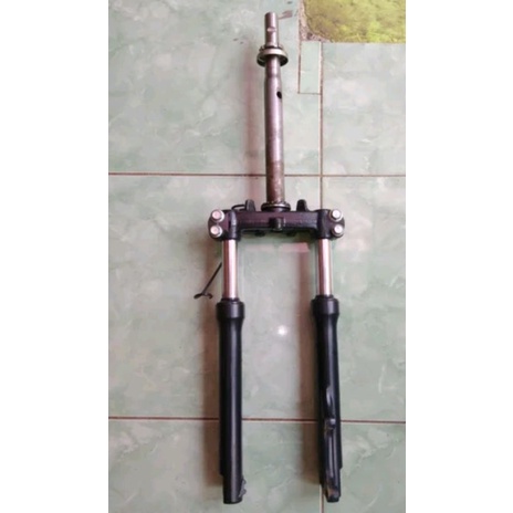 SHOCK BREAKER DEPAN + SEGITIGA SHOCK BREAKER YAMAHA MIO GT SOUL GT ORIGINAL LEPASAN MOTOR