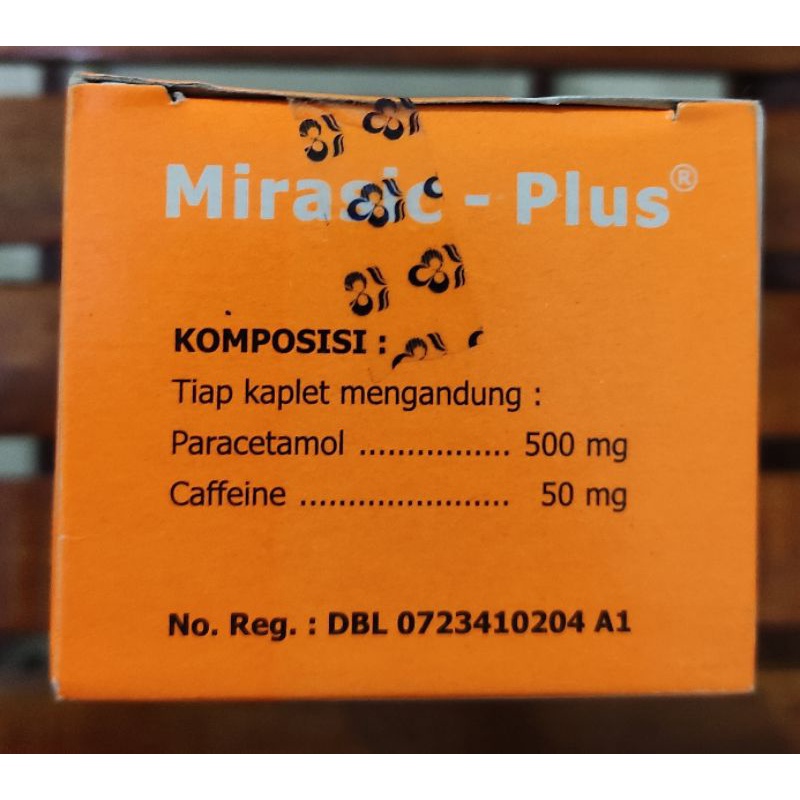 Mirasic Plus Caffeine 10 Kaplet / 650 Mg / Meredakan Demam / Sakit Kepala / Nyeri/ Strip 10 Tablet