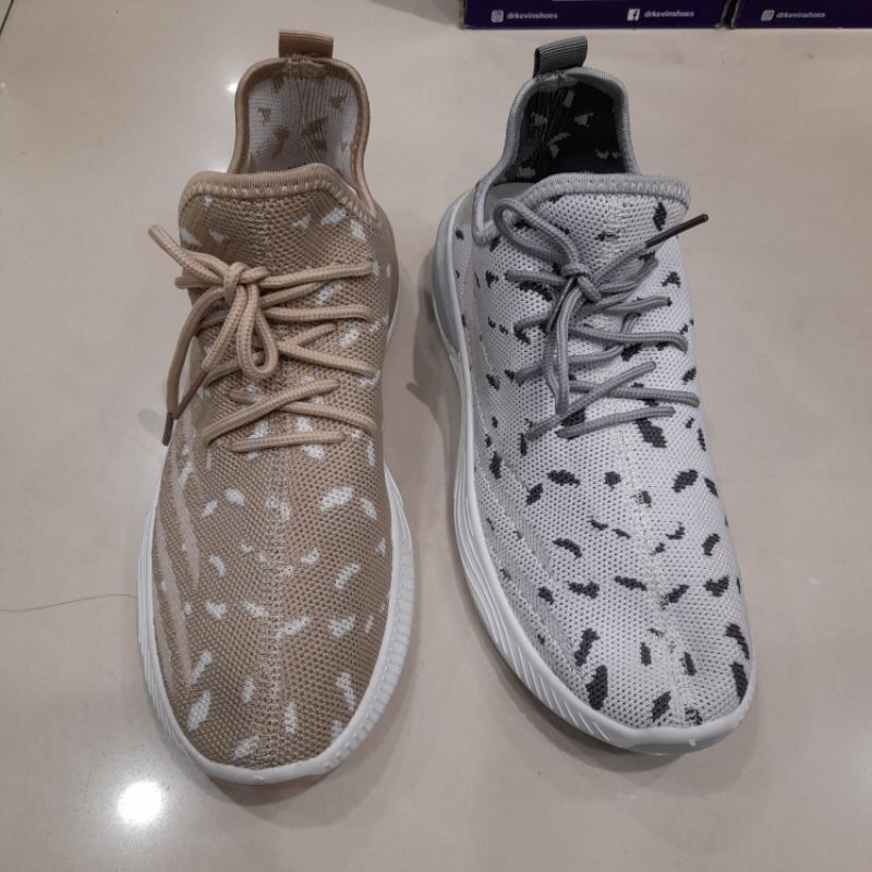 sepatu sneakers pria dr.kevin 39-44