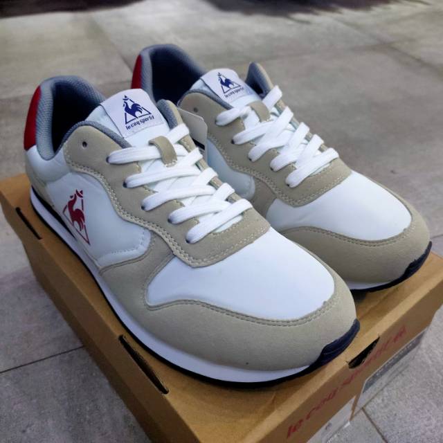 sepatu le coq sportif