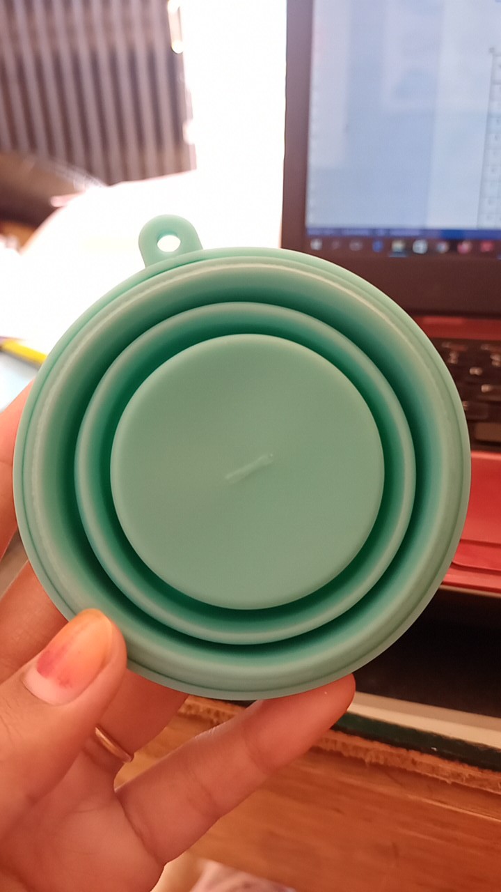 Gelas Lipat Multifungsi / Gelas Lipat Silikon Warna Warni / Gelas Minum Lipat Portable