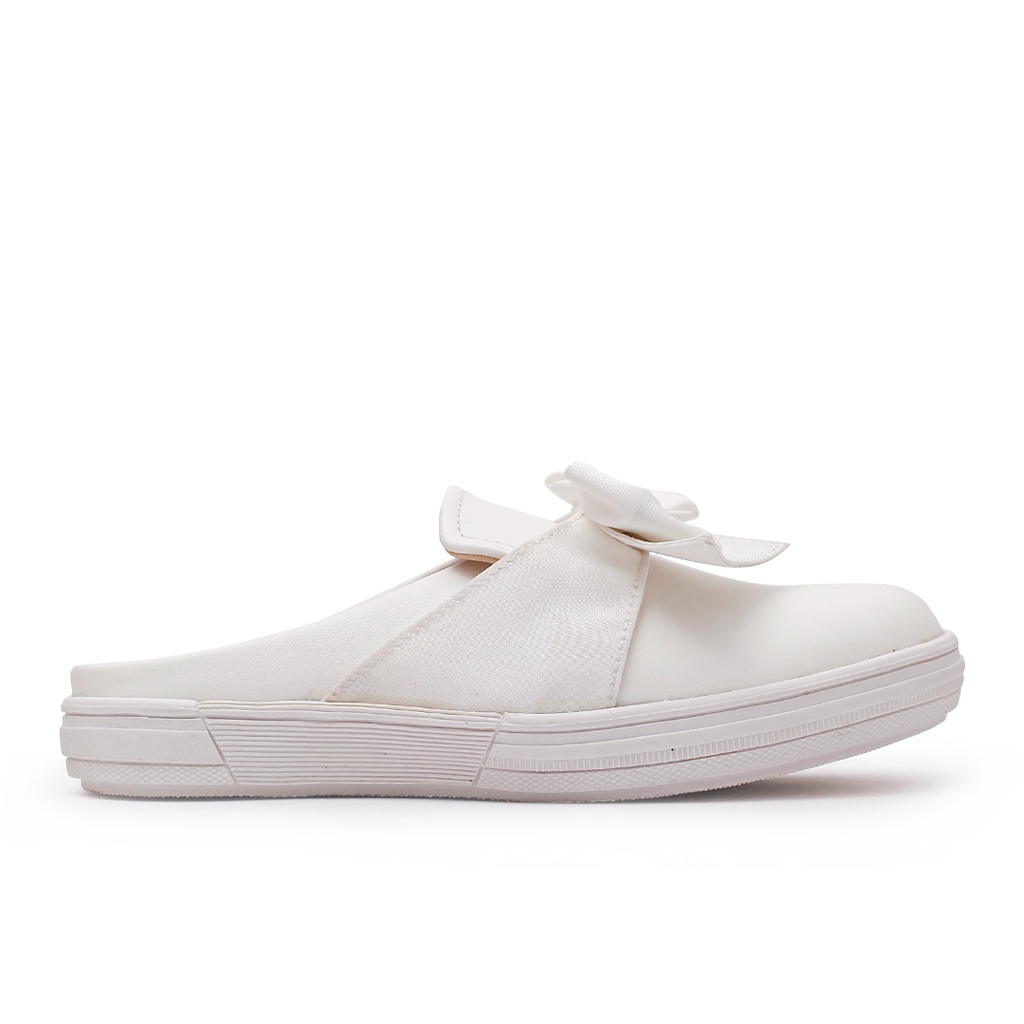 Khakikakiku Amora Mule White Kids