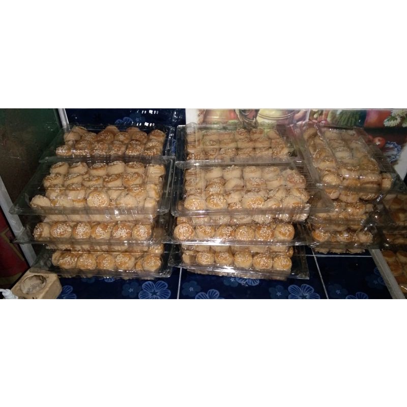 

Kue Kacang