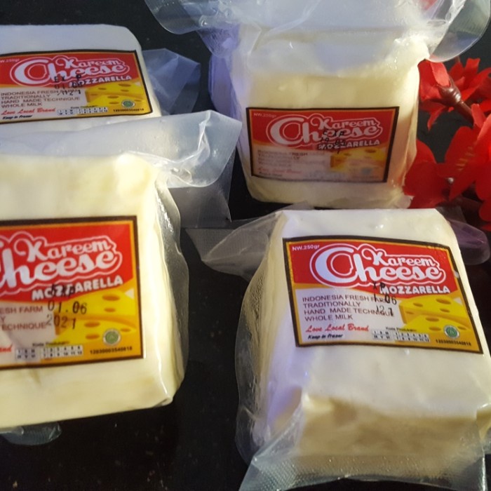 

f0fbfe00 250 Gram Keju Mozarella Kareem Cheese Ds1Gk