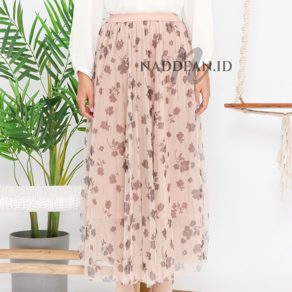 Rok Tutu Import/ Maxi Skirt Motif Bunga