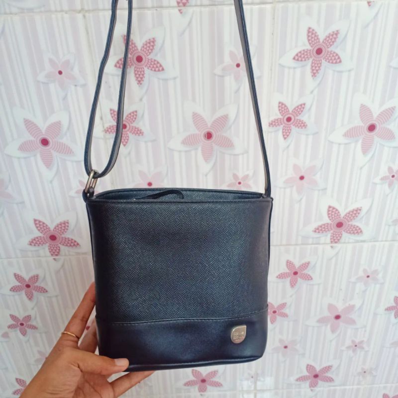 PRELOVED tas brunbrun paris black