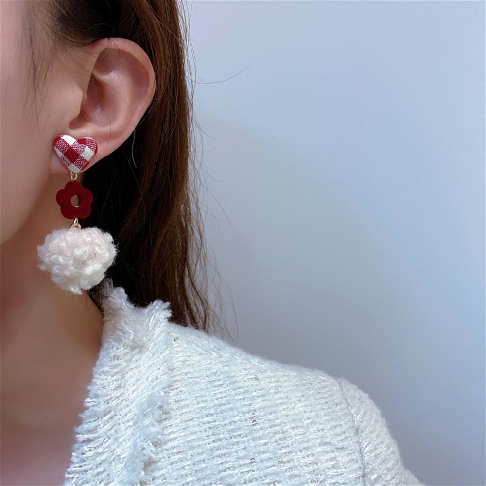 ROW Sweetly Stud Earrings Cute girl Ear Clip Christmas Earrings New Year Bow-knot Fashion Jewelry Sweet Earrings Temperament