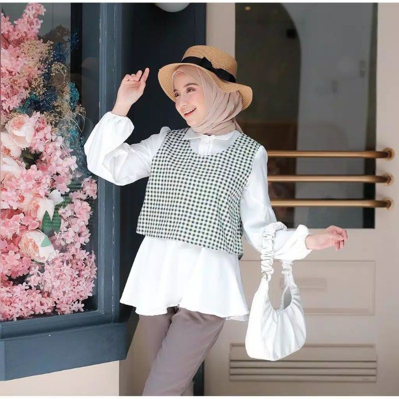 Ladyfemmes | Atasan Wanita Katun Kombinasi Moscrepe | Yuzu Blouse