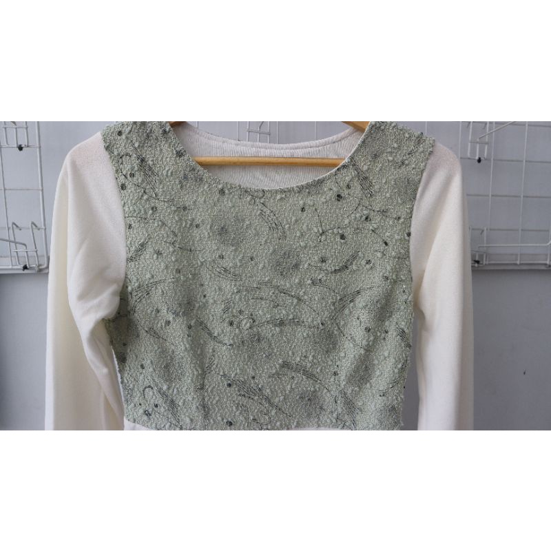 preloved gamis broken white