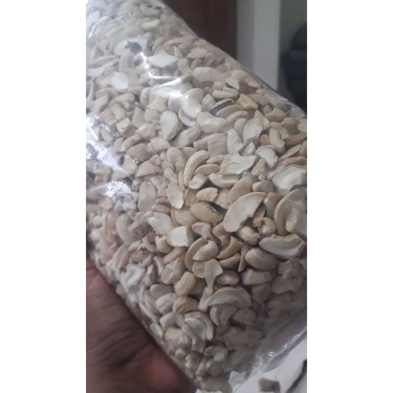 

kacang mente/mede/mete belah 4