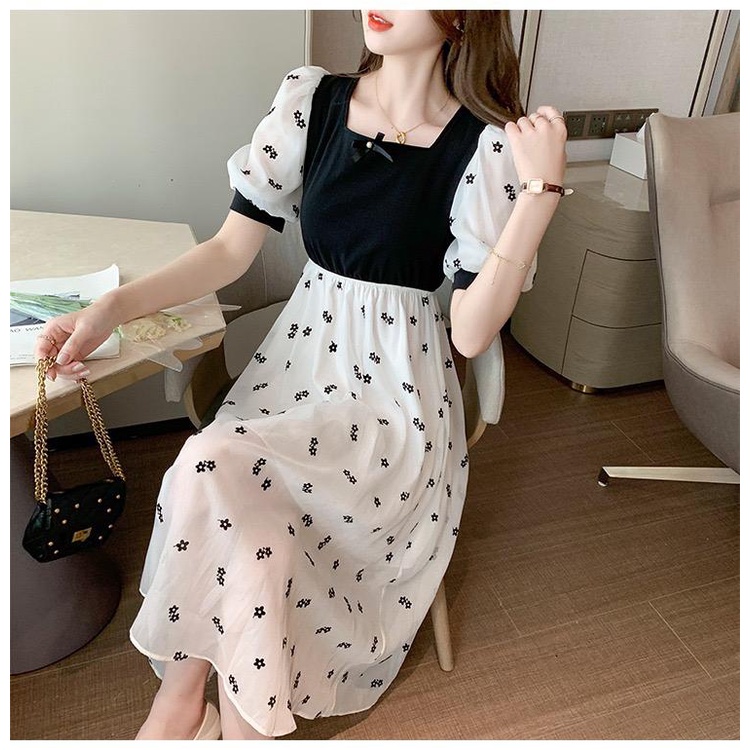 [littlecrab] Dress Square Neck Hitam Putih Dot Long Dress Atasan Hitam Karet Gaun Putih Motif Bunga Hitam Lengan Balon Pendek Simple Berkualitas Kasual Simply Korean Style