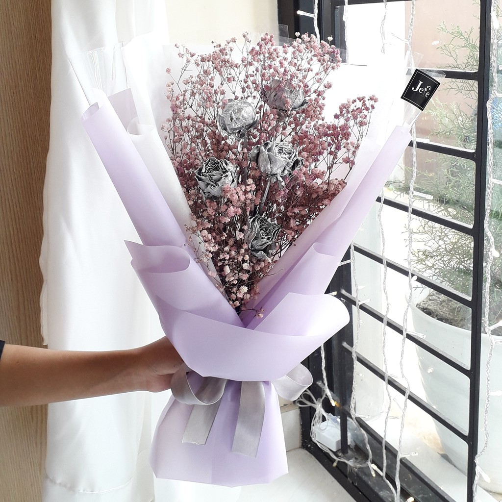 Silver Purple Bouquet Buket Bunga Mawar Silver Dan Gypsophila Ungu Cantik