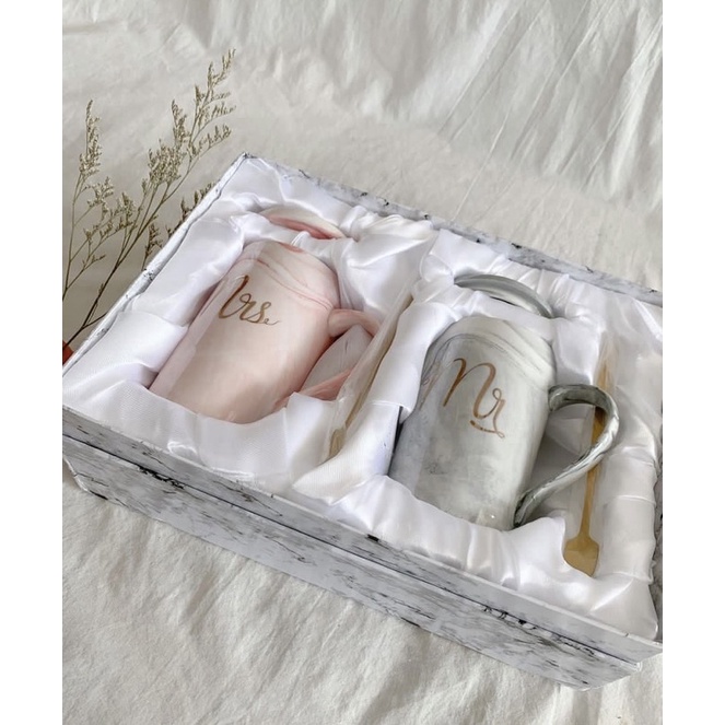 HAMPERS MUG COUPLE PREMIUM | HAMPERS WEDDING | HAMPERS ENGAGEMENT | HAMPERS PERNIKAHAN | KADO NIKAHA