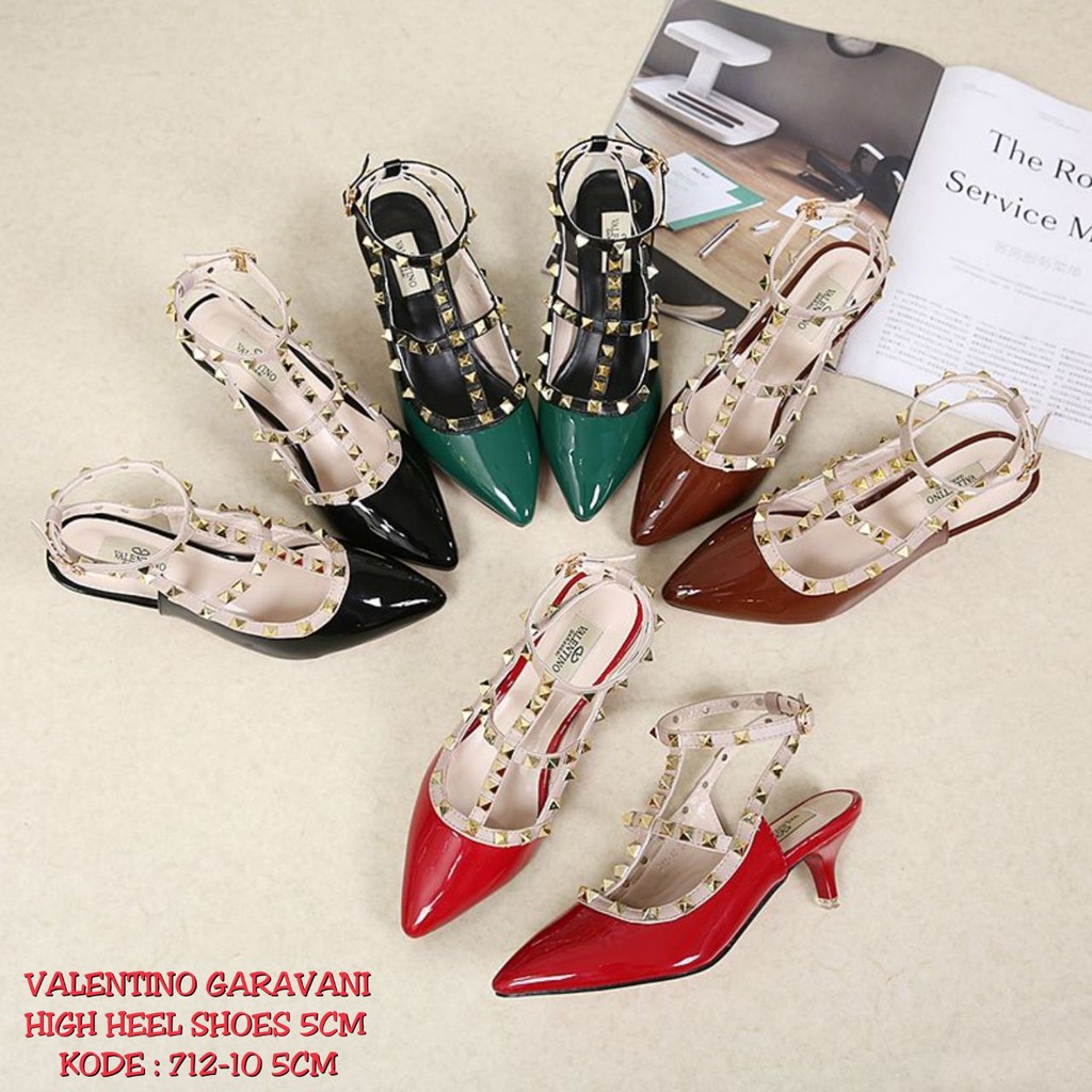 heels valentino garavani