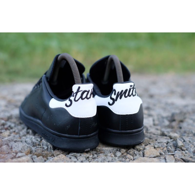Adidas Stan smith black list white