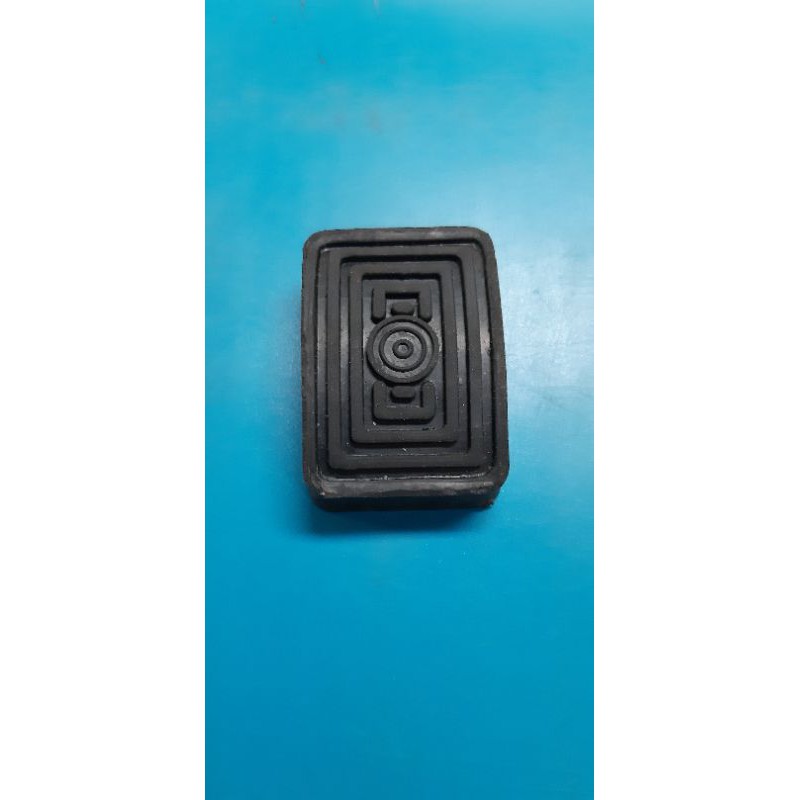 Karet pedal gas hardtop