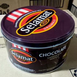 SELAMAT WAFER CHOCOLATE 200GR BISKUIT KALENG