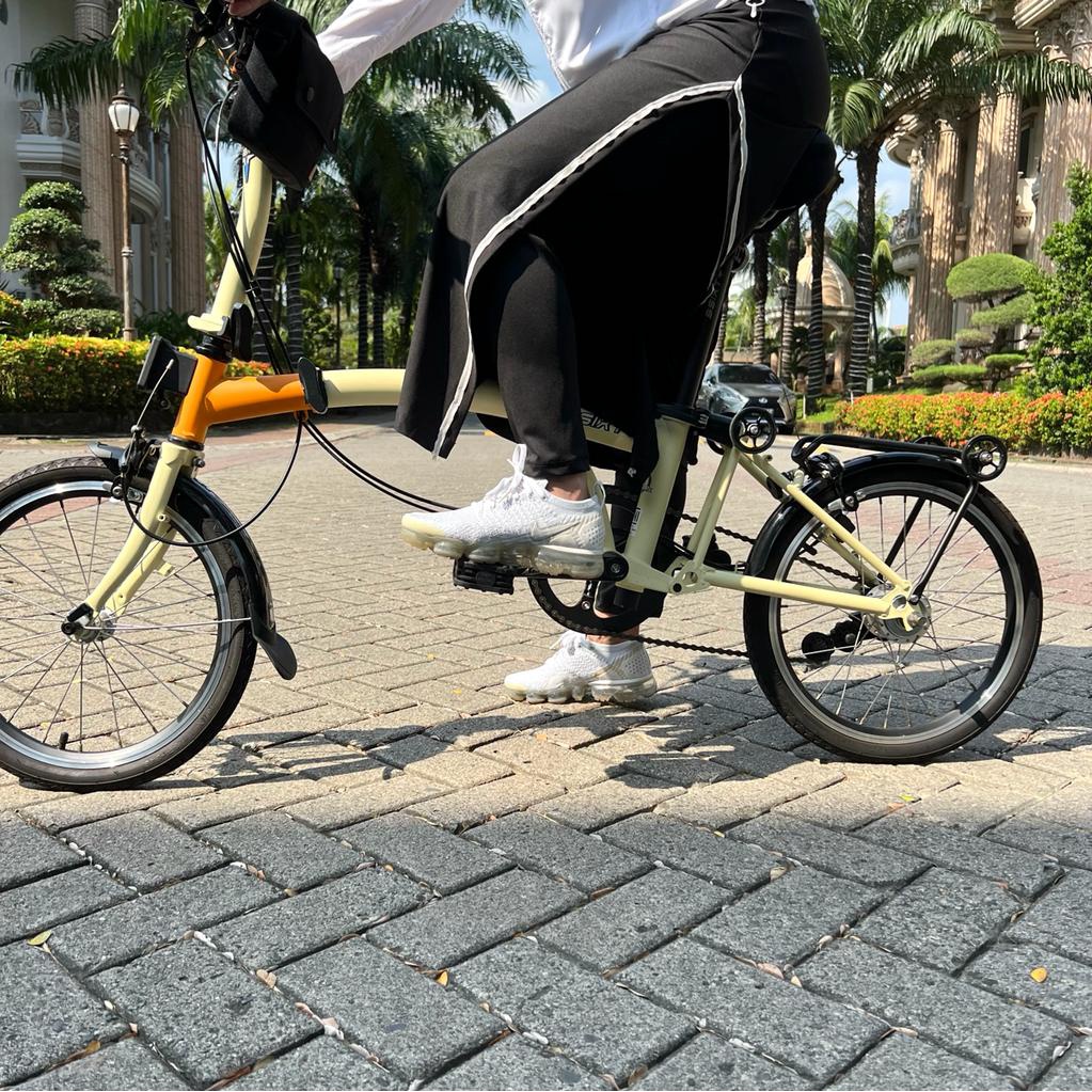 Nayapokaer - Hitjab Legging Rok Panjang Sport Muslimah Syari Belah Samping Jogging