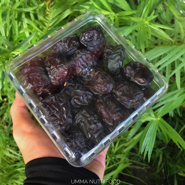 

Ajwa Medina Dates (Premium)