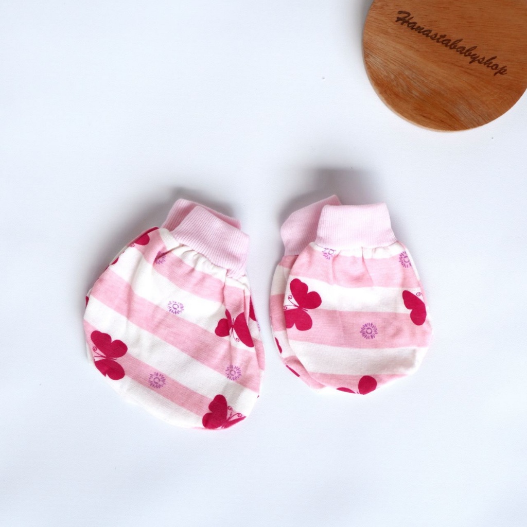 1 Set Sarung Tangan dan Kaki Bayi Newborn Motif