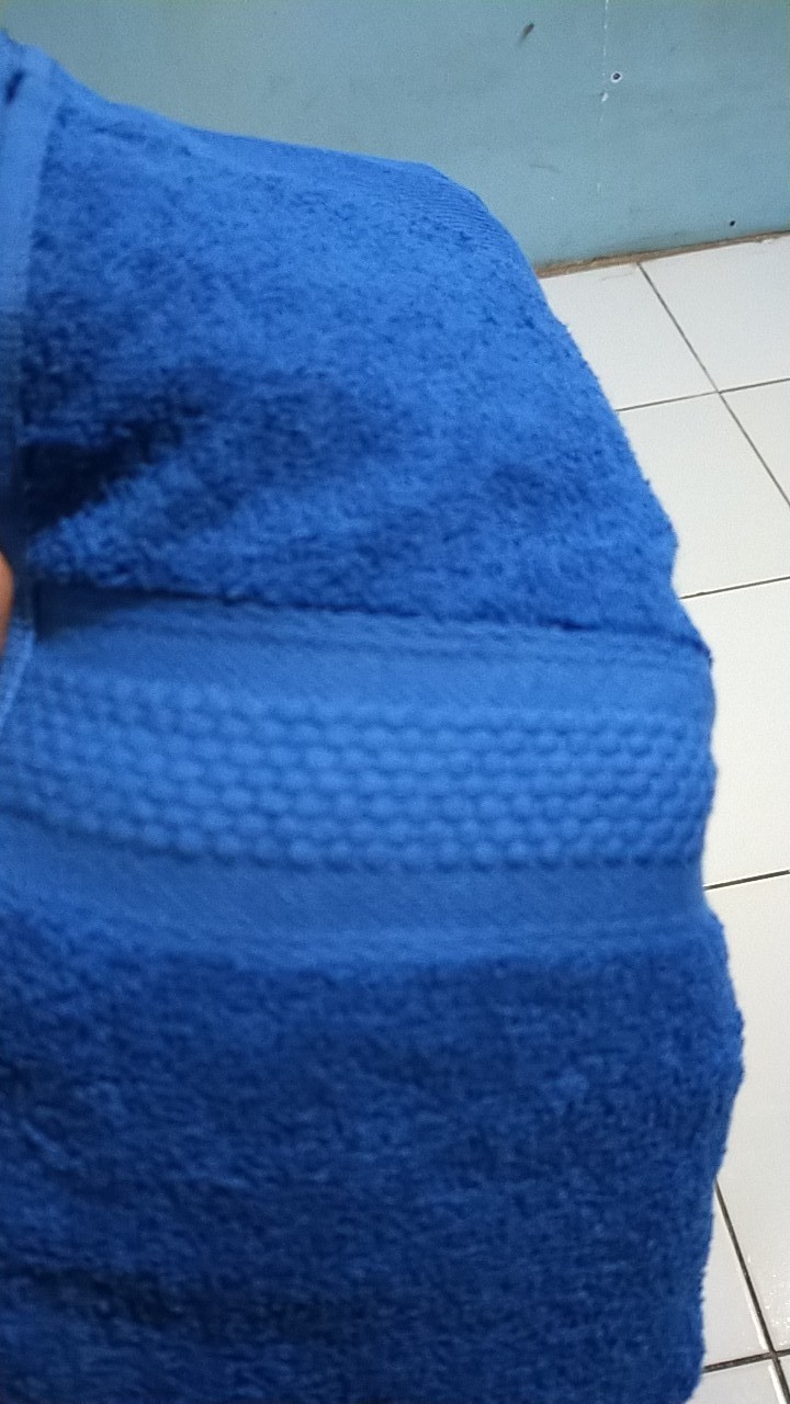 Handuk Mutia Ukuran 70*140