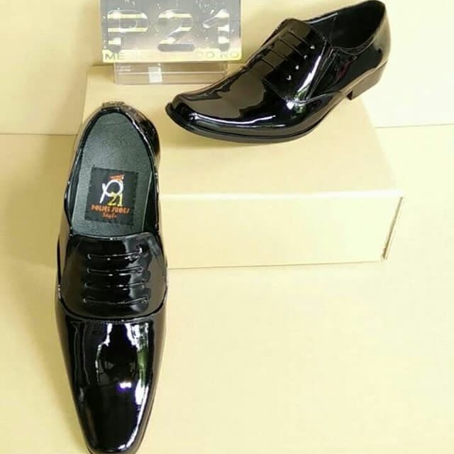 sepatu PDH pria pendek super lancip merk P21