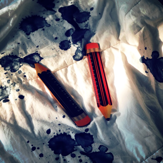 

Wooden Ruler (Berbentuk pensil)