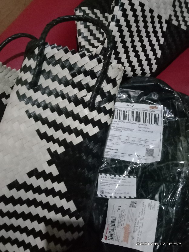 Keranjang Belanja / Tas Belanja / Keranjang Anyaman Plastik / Tas Kerajinan E05