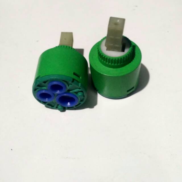 Jantung Kran Panas Dingin  Single Lever Diameter 4 CM / Jantung Kran Mixer Model Push Up