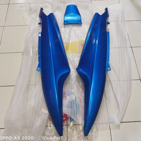 cover body belakang Mio sporty smile biru 5tl set kanan kiri WIN