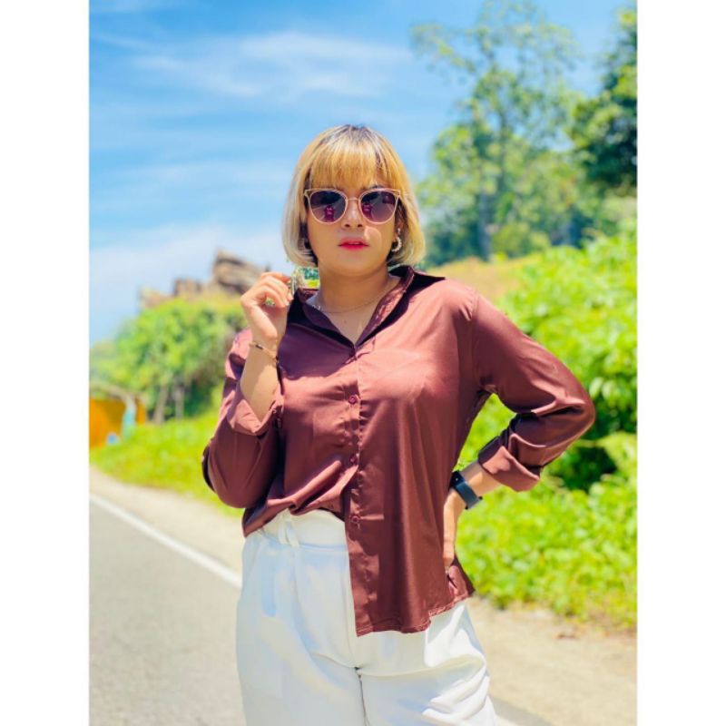 kemeja polos basic satin silk