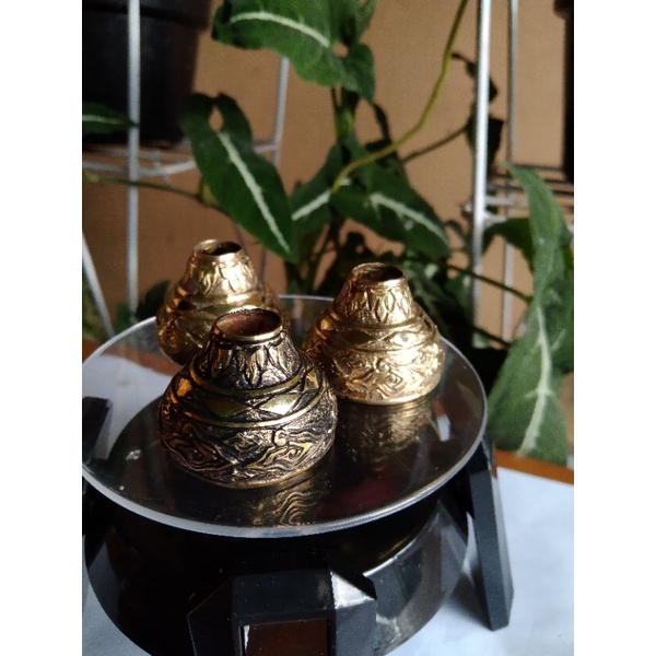 Mendak keris cirebon motif mega mendung