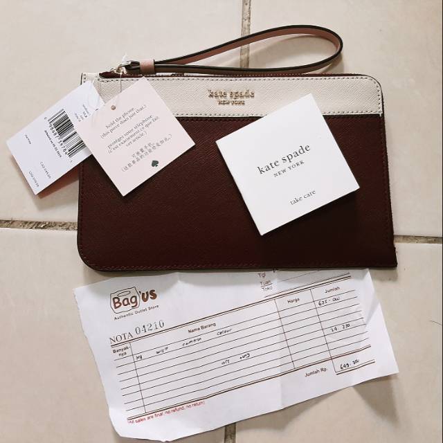 Kate spade cameron medium L-Zip wrislet colour Cherry Wine