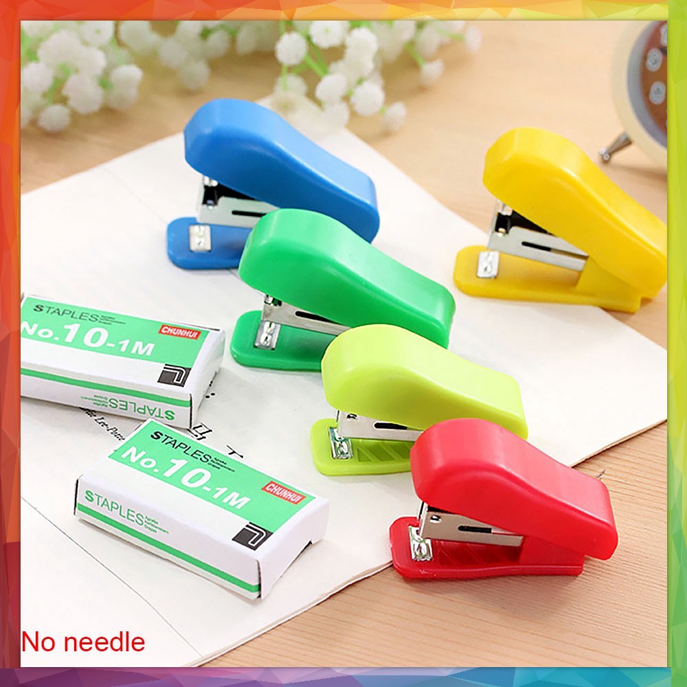 

Staples Mini Stapler 1PCS + BONUS isinya