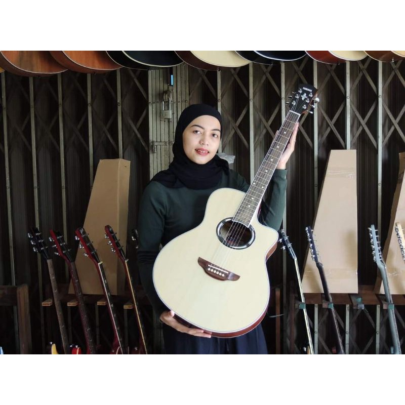 GITAR AKUSTIK YAMAHA APX500