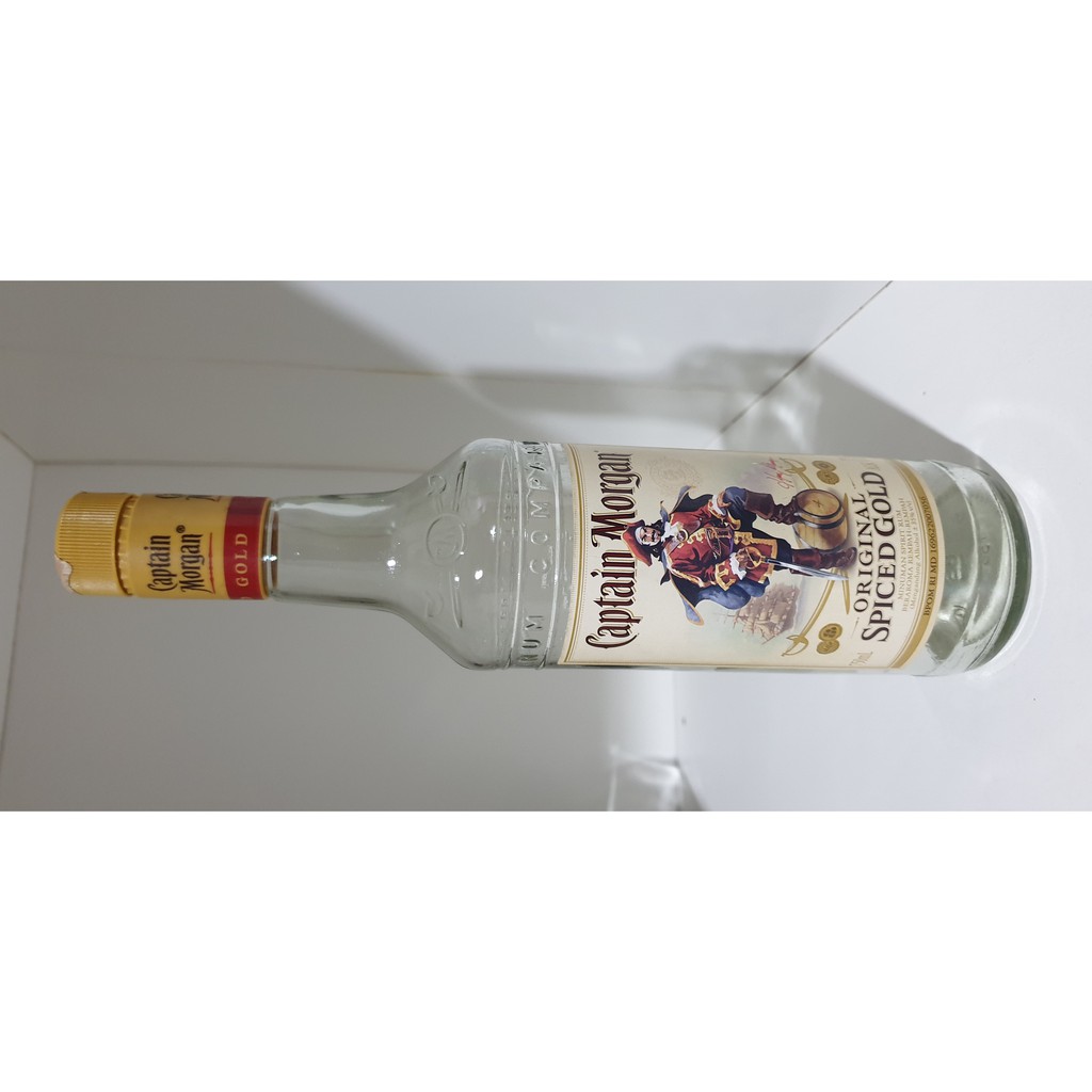 Botol Kosong Dekorasi Rumah Minuman Capt. Morgan Spiced Gold / Botol Pajangan Dekorasi Dinding Cafe