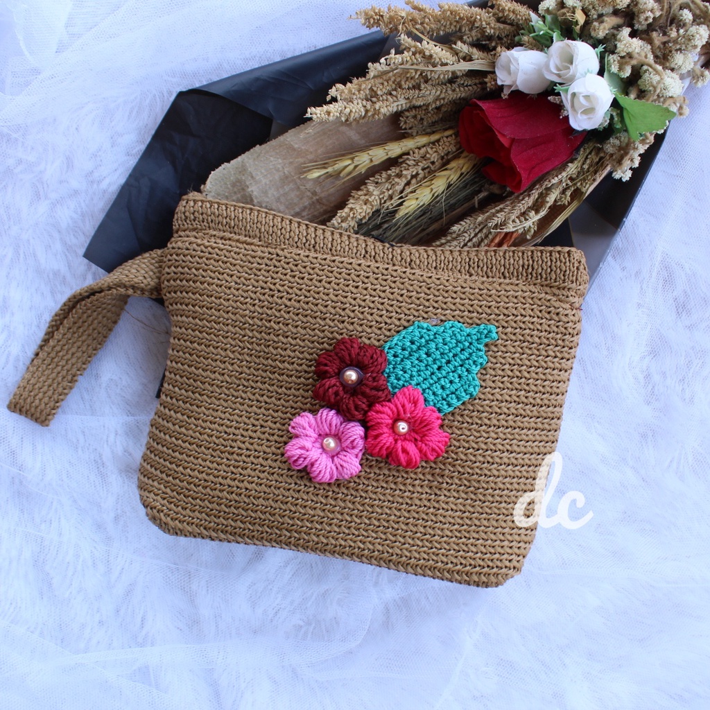 dompet serbaguna rajut murah / pouch makeup rajutan bandung