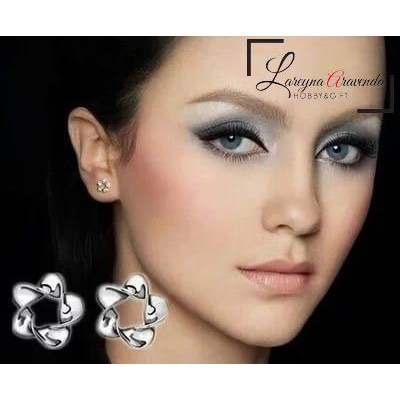 Anting Titanium Model Bunga Anti Karat Non Alergi AT010