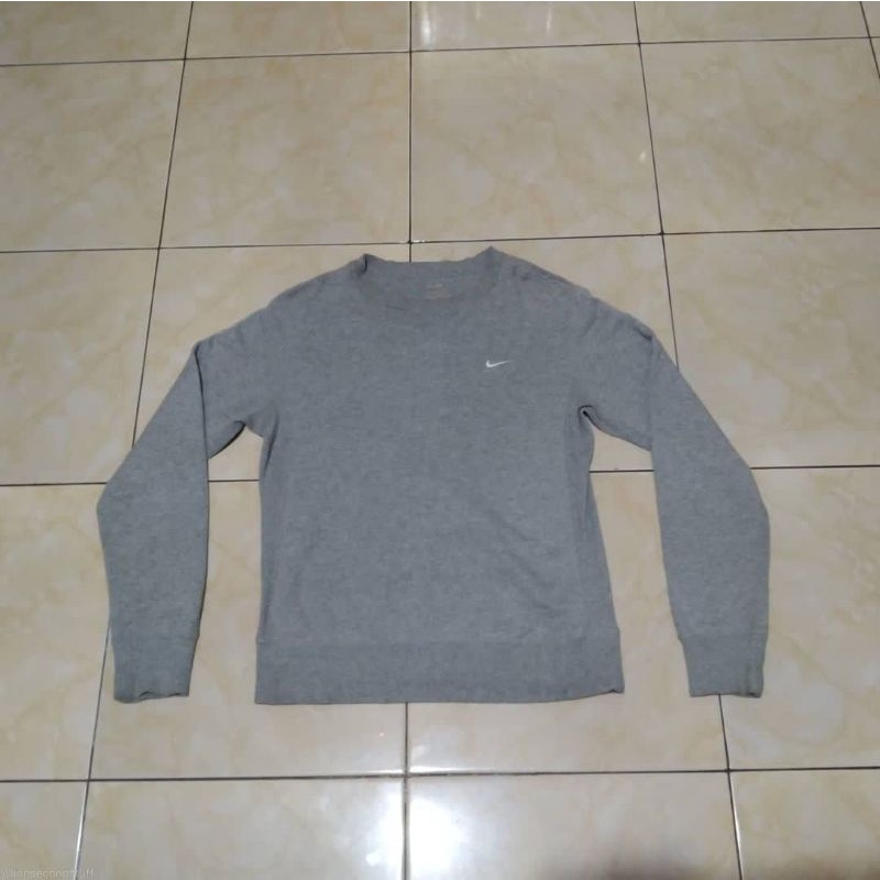CREWNECK NIKE BORDIR