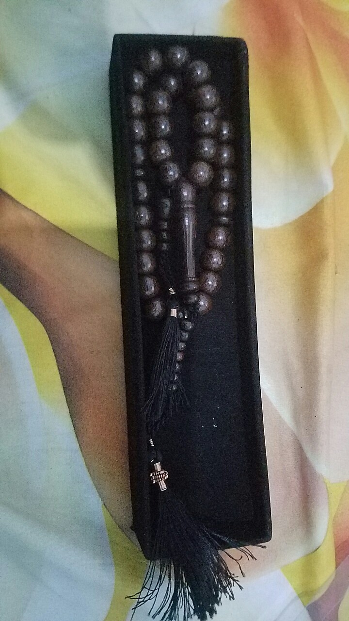 Tasbih Gaharu 33 Natural Tunisia Coppered Tassels - Thetasbih