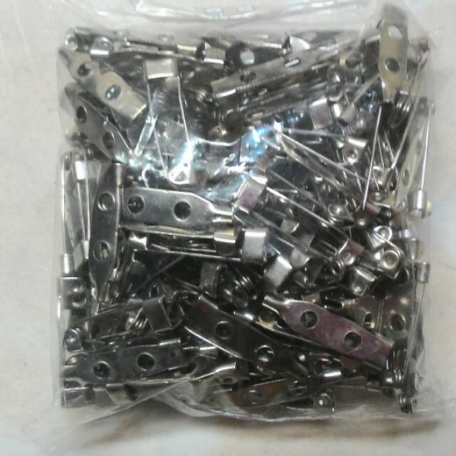 Isi 114 pcs peniti ukuran 3/4 inch