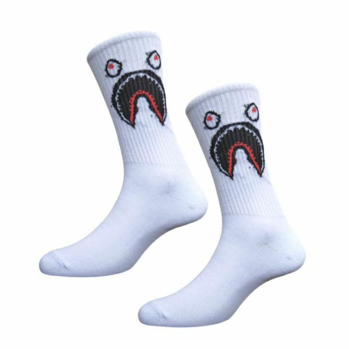 KAOS KAKI OLDSCHOOL SKATE MOTIF BAPE PUTIH