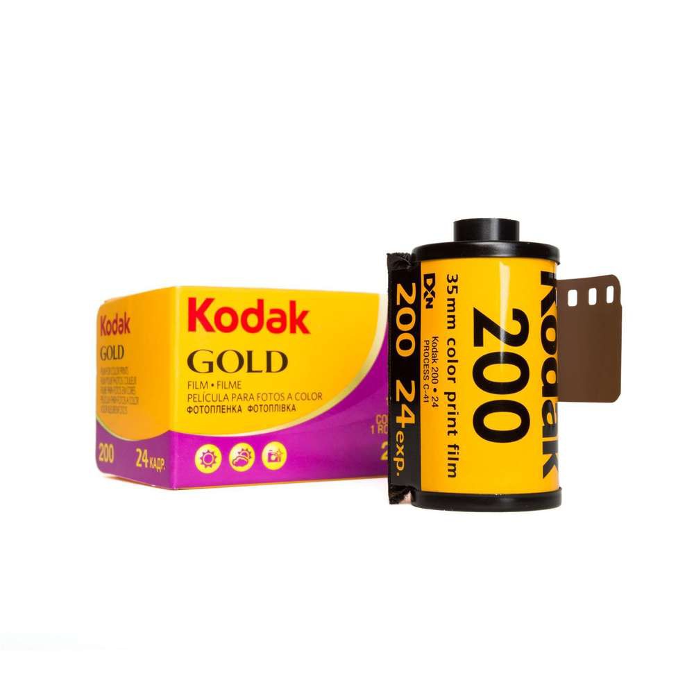 Roll Film Kodak Gold 200