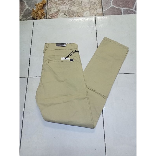 CELANA CHINOS PANJANG PRIA PULL&BEAR ORIGINAL IMPORT