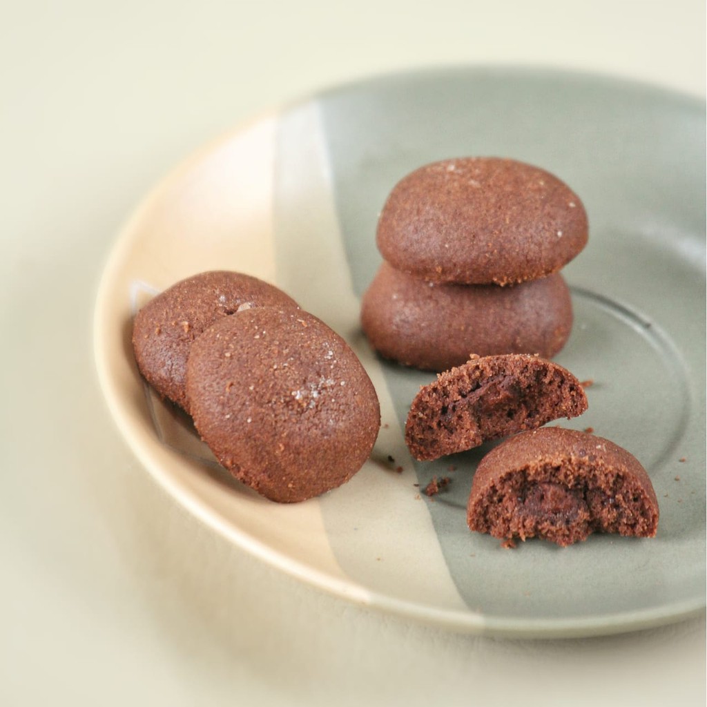 

Royal Cokelat Sari Cookies