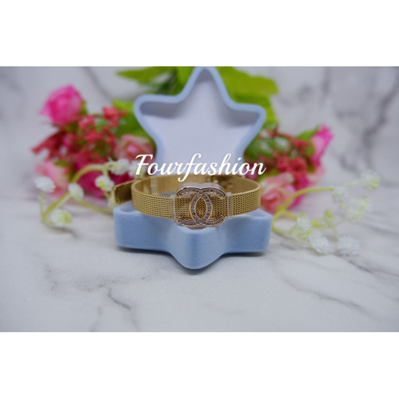 Fourfashion Liontin/Charm Huruf Latin xuping Gelang Rantai/Sabuk/Jam Titanium LV &amp; Chenel TH029