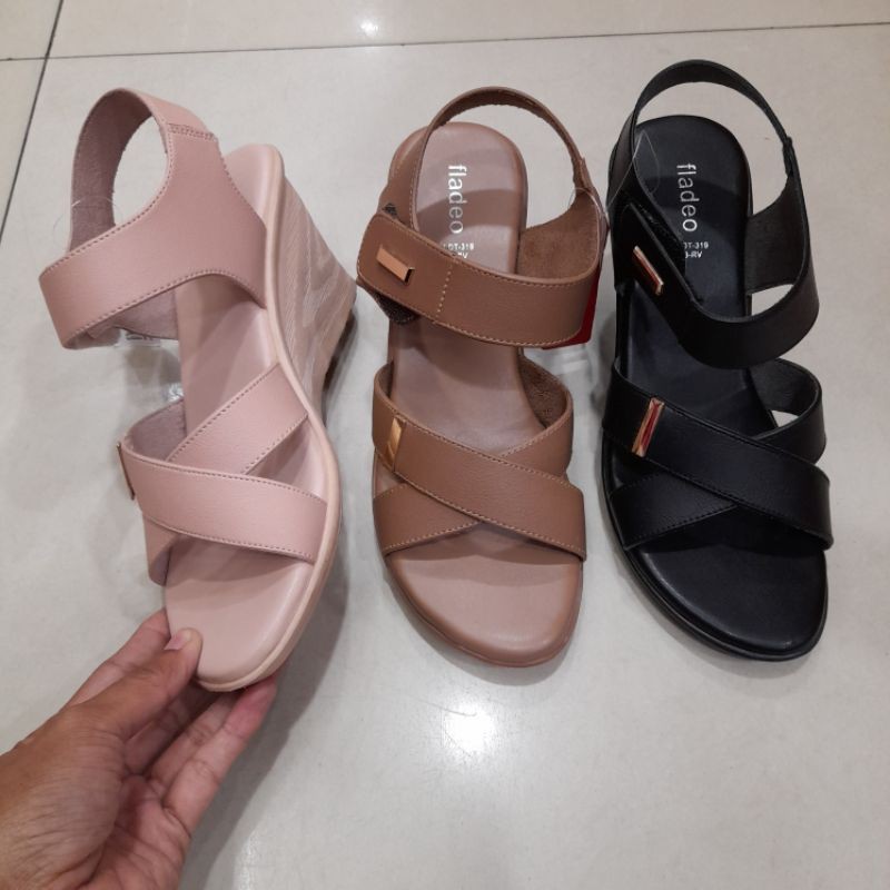 sandal wedges wanita fladeo
