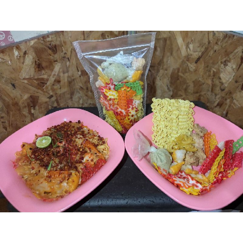 

SEBLAK INSTAN MIE DAN KERUPUK