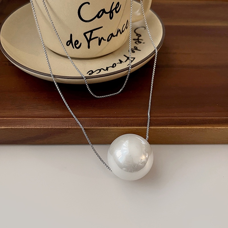 Kalung Mutiara Besar Desain Simple Mewah